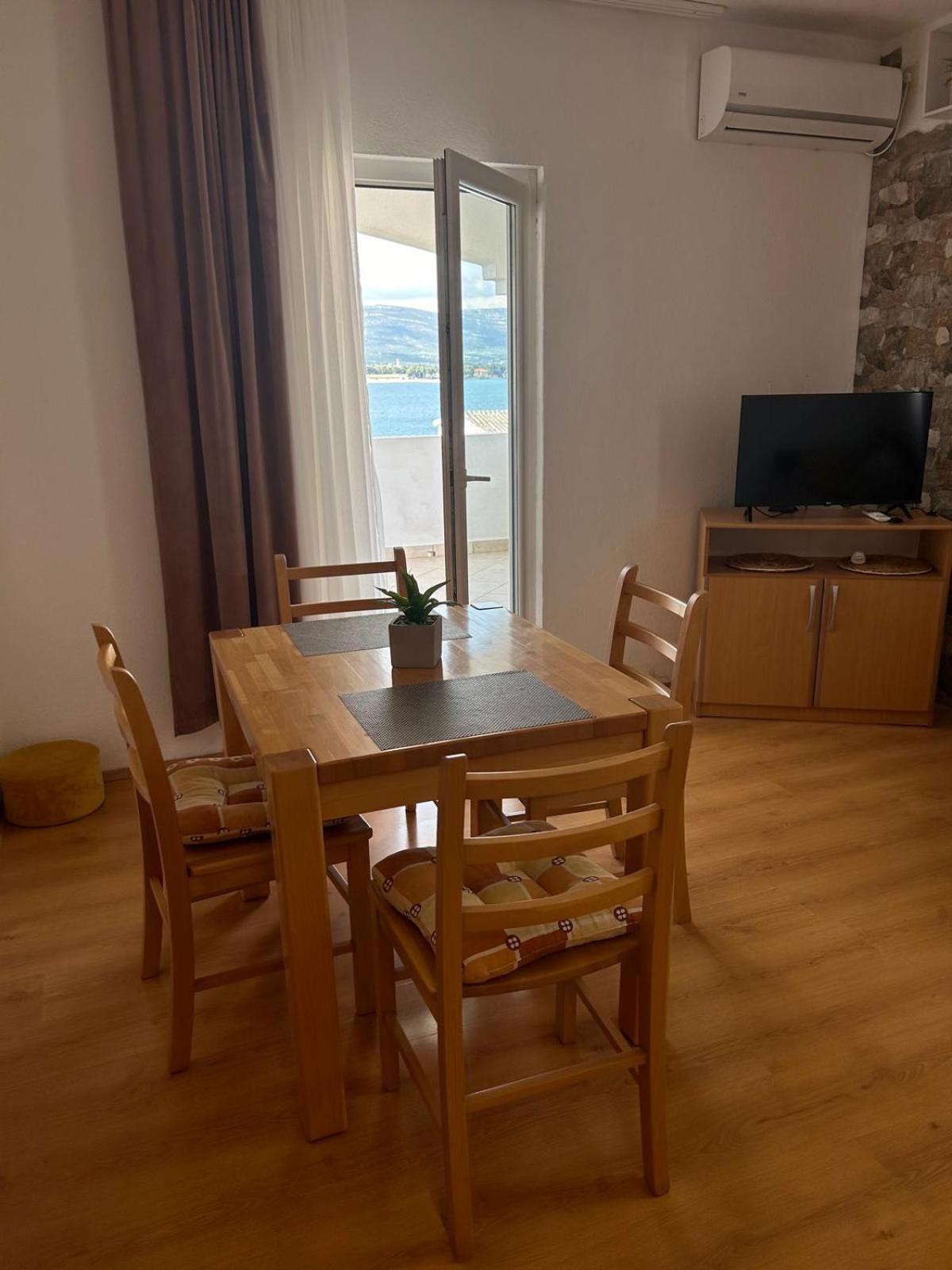 Apartmani Grgic Trogir Bagian luar foto