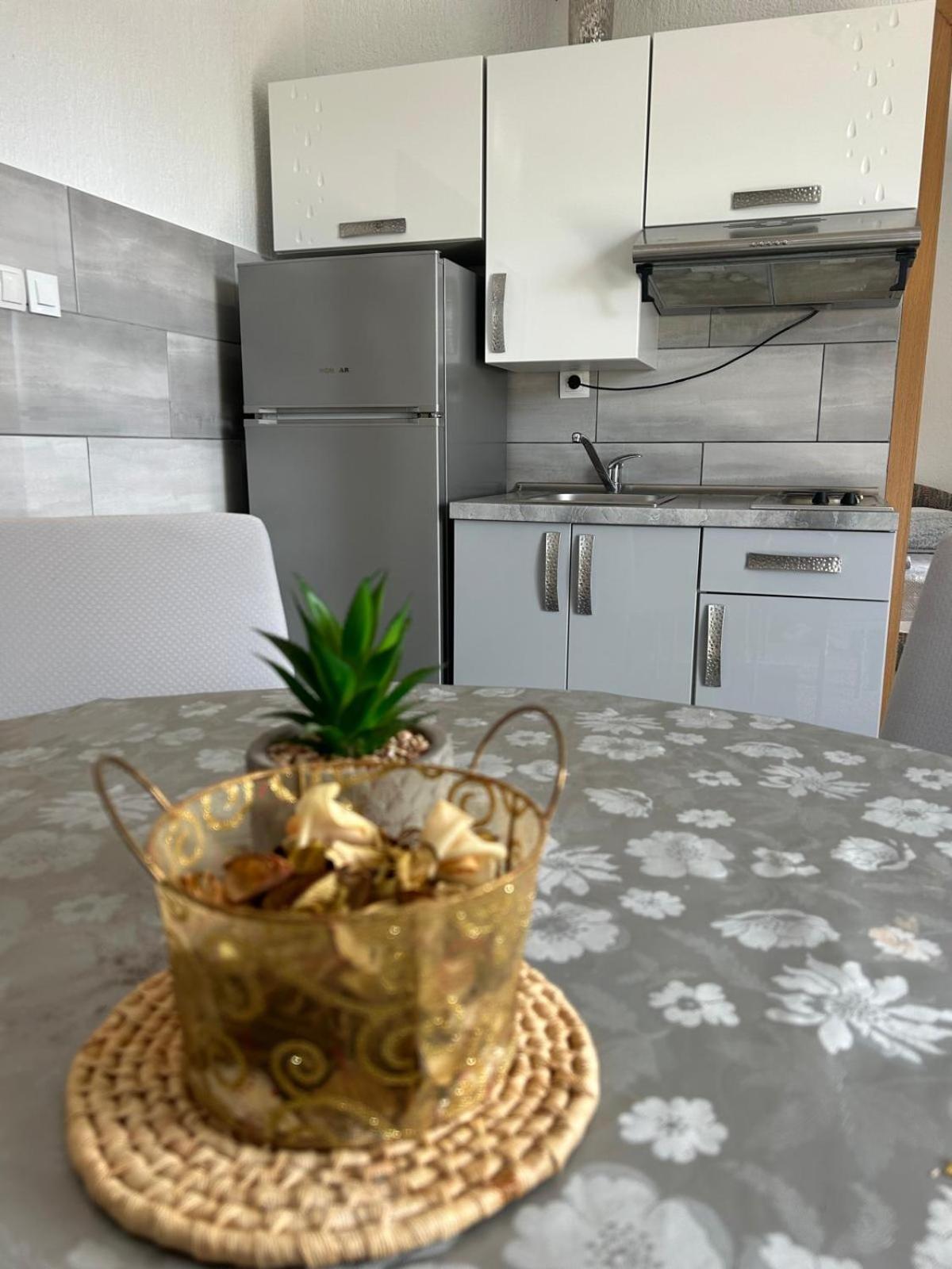 Apartmani Grgic Trogir Bagian luar foto