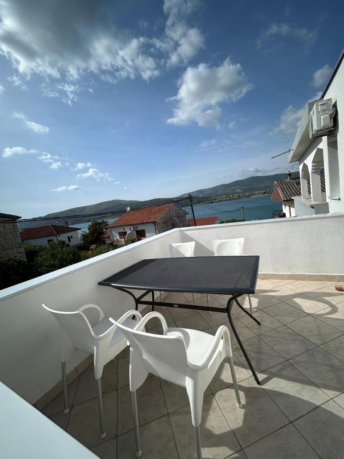 Apartmani Grgic Trogir Bagian luar foto