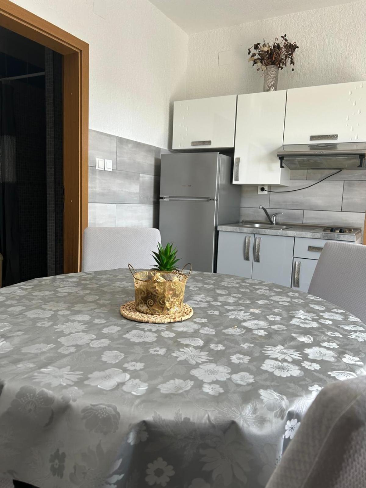 Apartmani Grgic Trogir Bagian luar foto